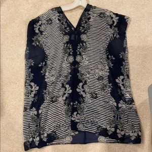 Cabi woman’s shirt